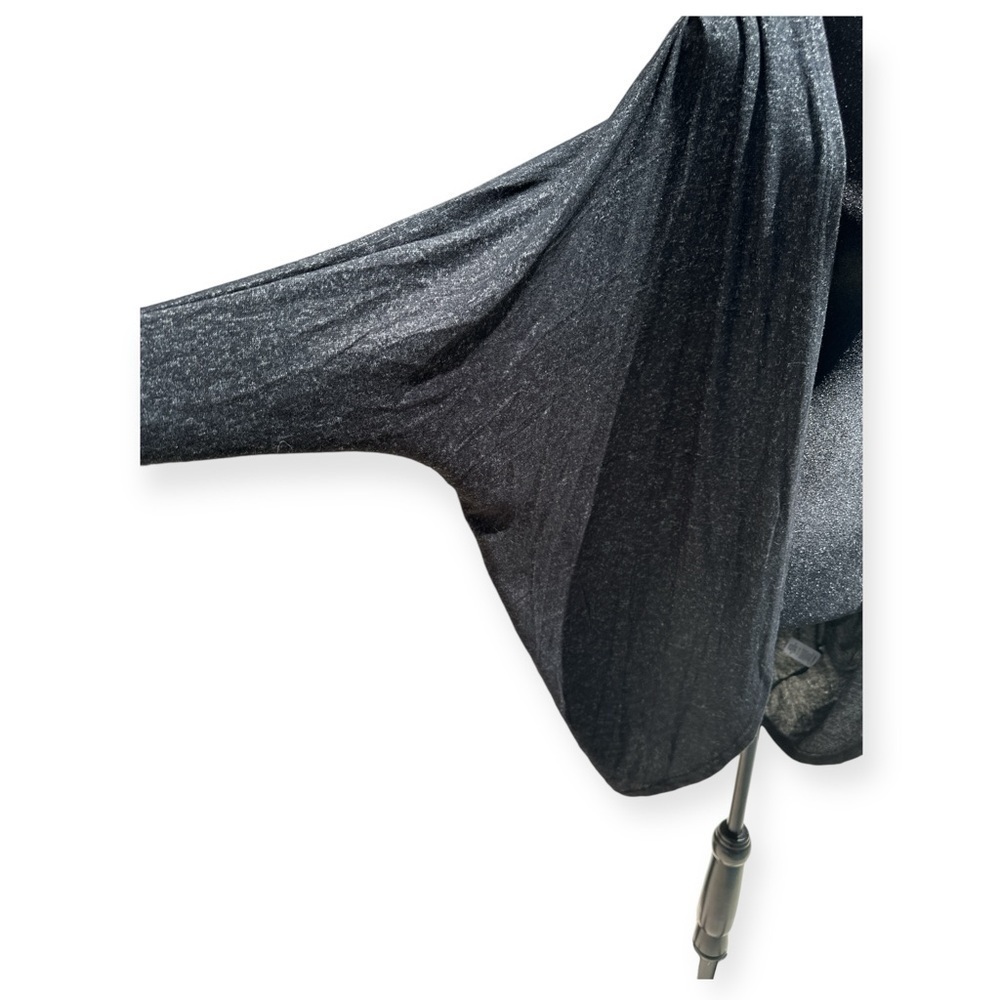 L&Q Armoire Long Gray Dalmon Sleeve Light Weight Cardigan Women’s Size Small NWT - Picture 2 of 7